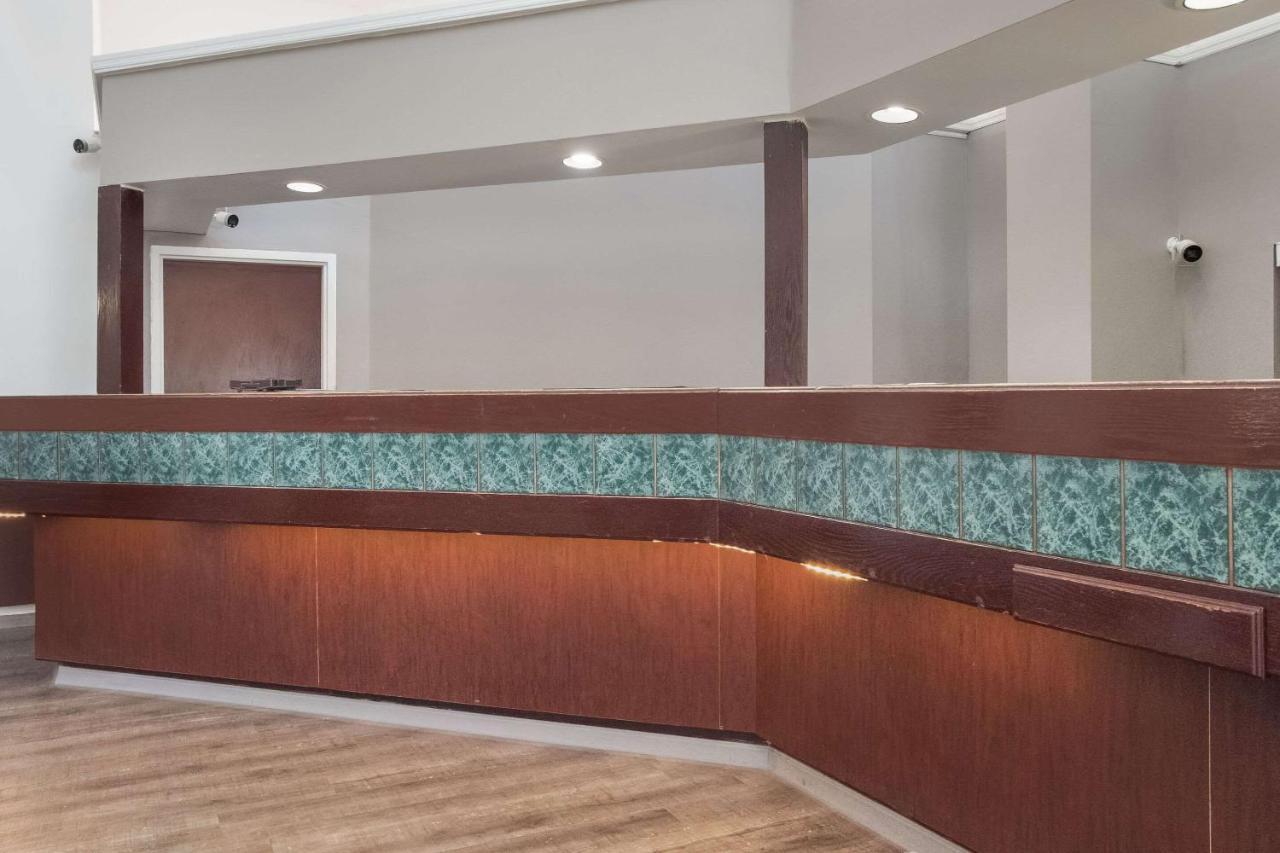 Econo Lodge Lakeland Zewnętrze zdjęcie